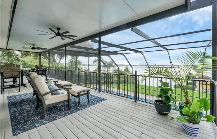 deck area off family room