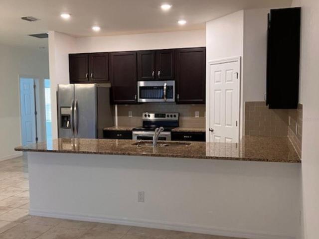Kitchen & Hallway