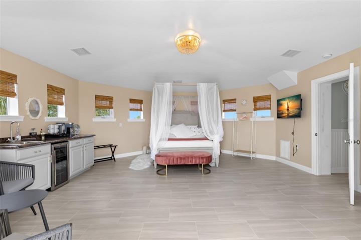 4th bedroom
