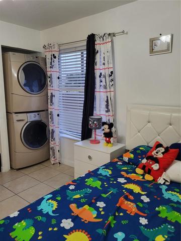 Washer/ Dryer in 2nd. Bedroom