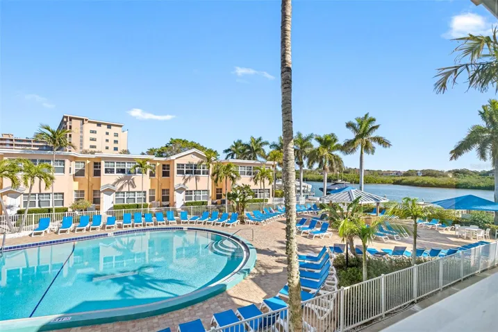 Paradise Views from your Sunroom