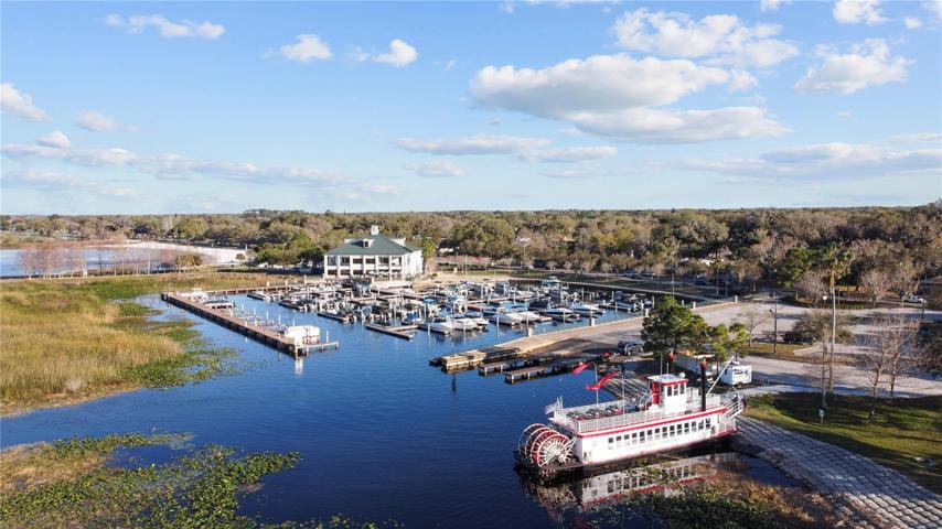 Lakefront Park Marina