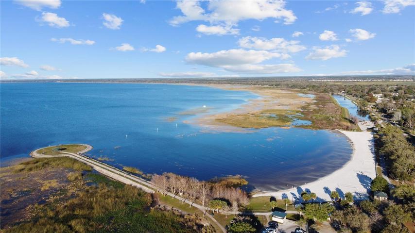 Lakefront Park