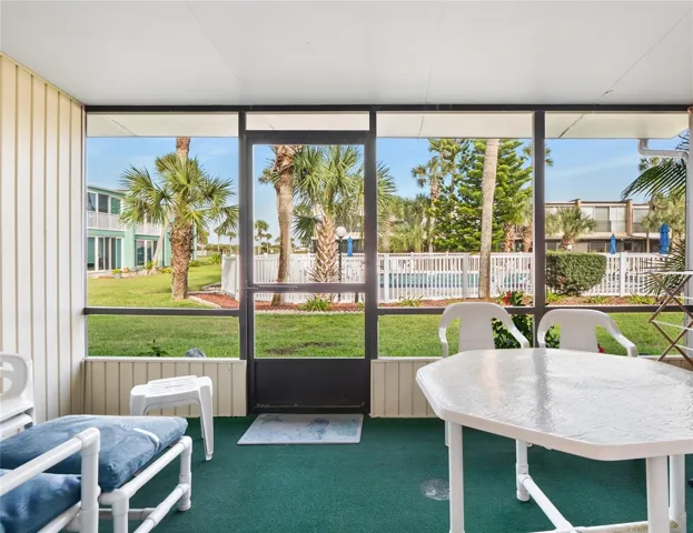 Screened patio