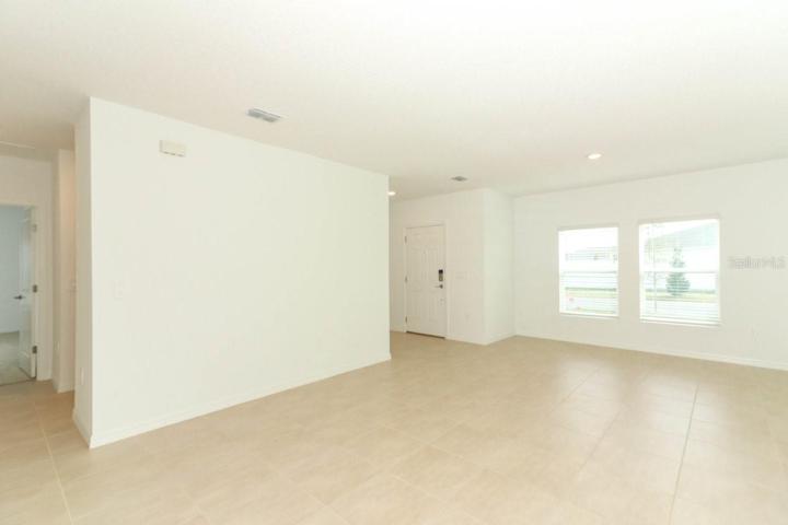 112 Citrine Loop ~ Ready Now