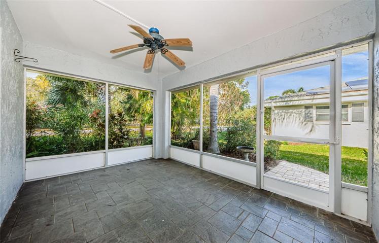 2 Bedroom 2 Bath Tarpon Woods