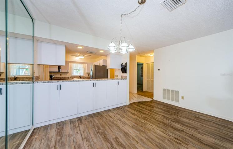 2 Bedroom 2 Bath Tarpon Woods
