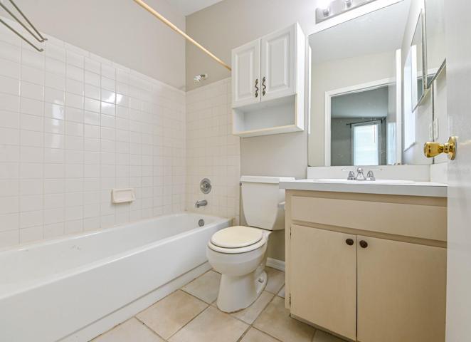 Primary En Suite Bathroom