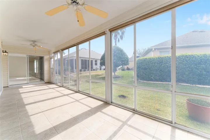 PLEXIGLASS ENCLOSED LANAI
