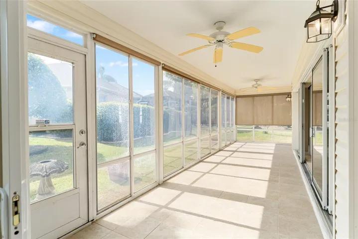 PLEXIGLASS ENCLOSED LANAI w/ SOLAR SHADES