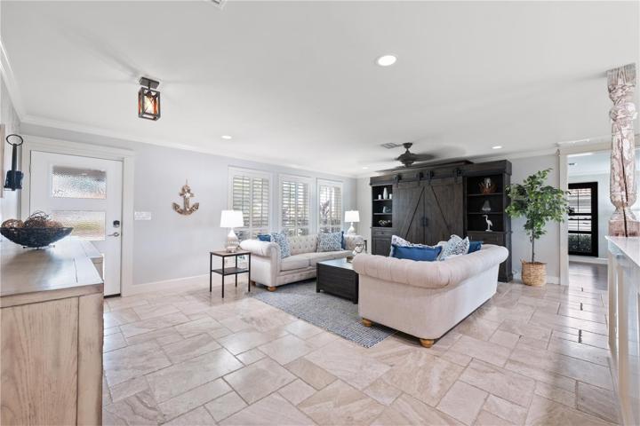huge open concept family room great for relaxing after a day on the boat