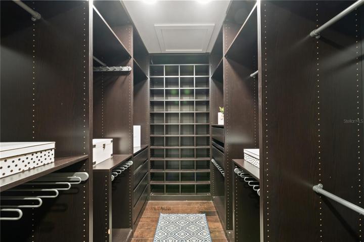 custom built huge walk in closet in master bedroom 2 ready for all your sandals and beach clothes