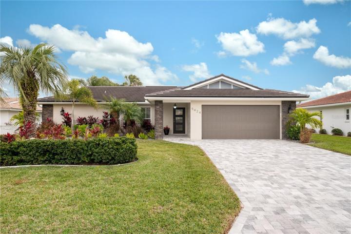 beautiful curb appeal with all new driveway pavers