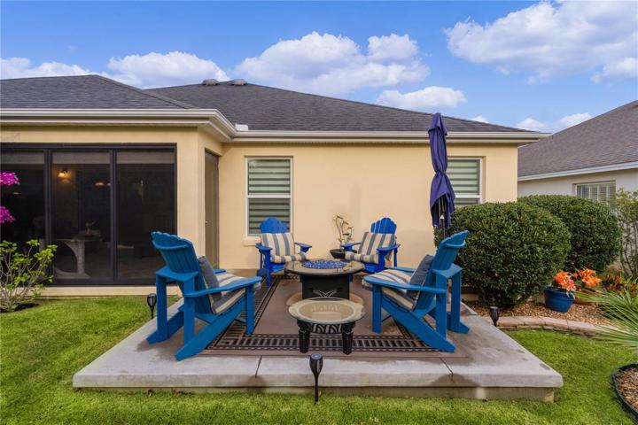 Outdoor Sitting Area