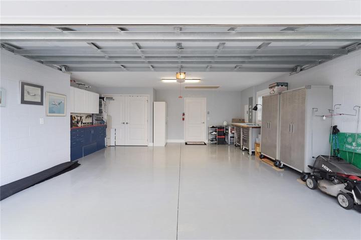 Epoxy Floors in Garage