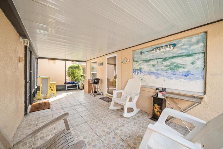 Front Florida Room