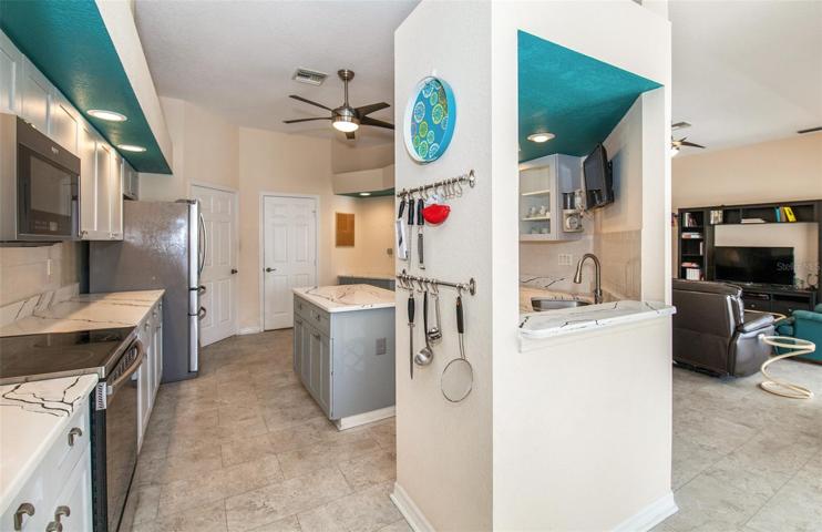 Entrance to Kitchen