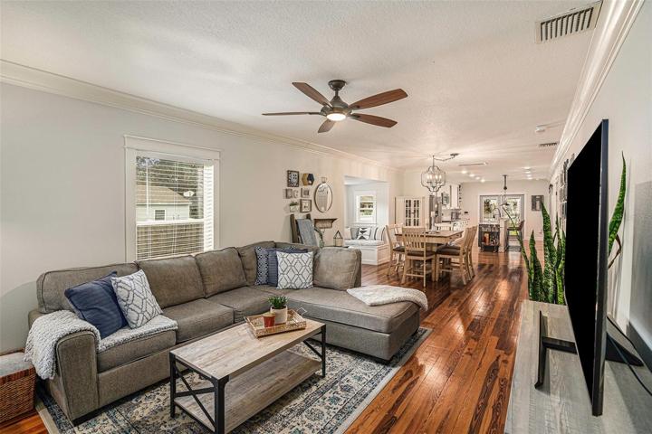 Open Living Room to dining area