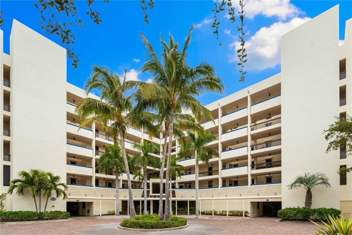 2020 Harbourside Dr - Fairway Bay 2 PH 1.