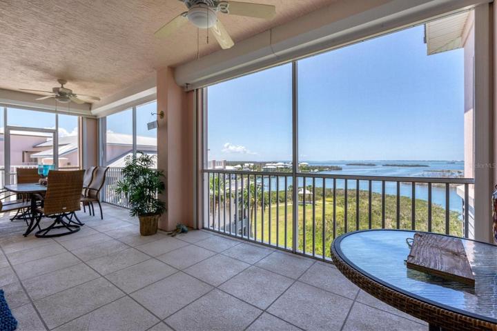 Screened Lanai with Hurricane Shutters!