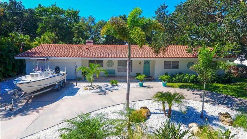 Large Oversize Lot