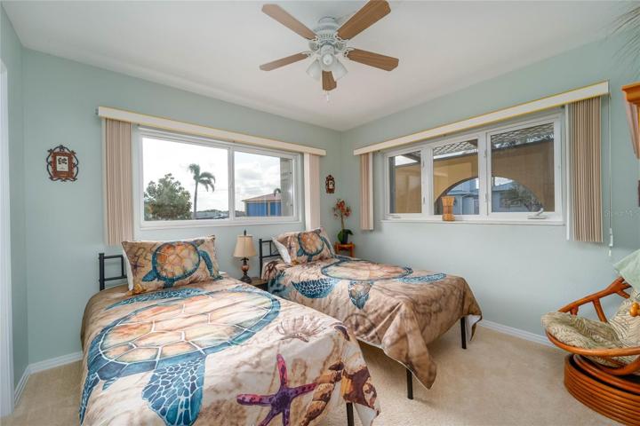 Secondary bedroom