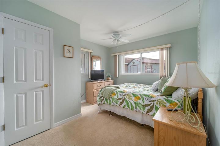 Secondary bedroom with bathroom