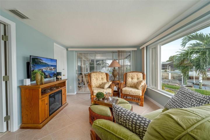 Second living room