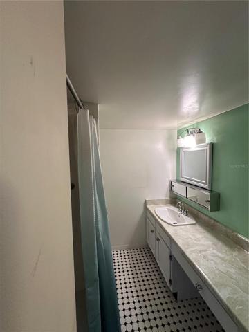 1170
