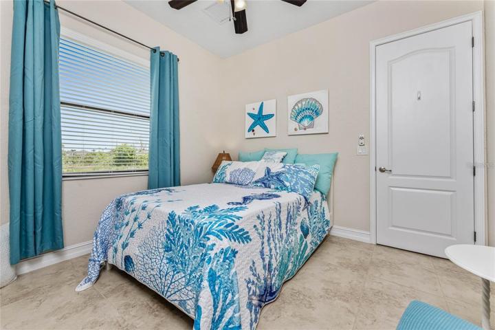 Guest bedroom