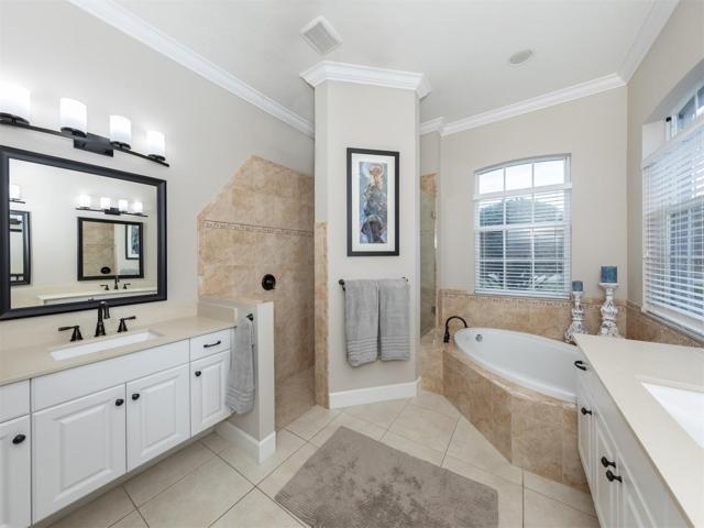Primary bath other side