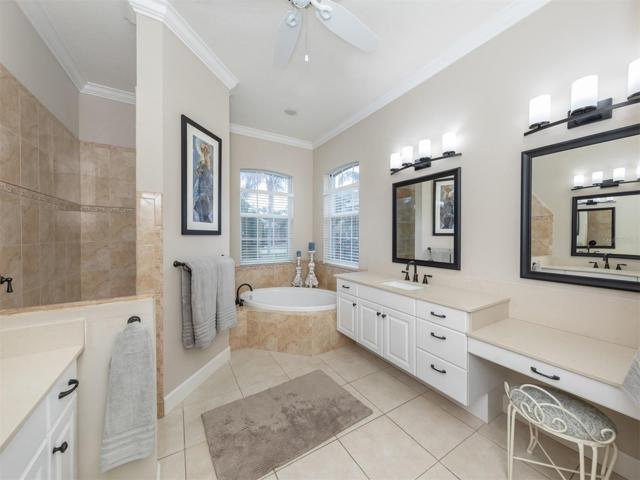 Primary bath one side