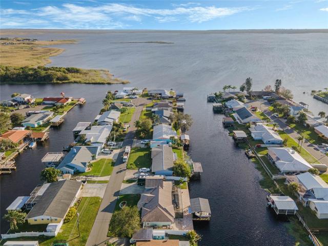 Canal to Lake Poinsett