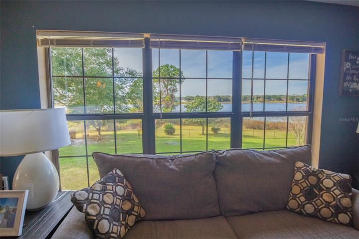 SITTING AREA