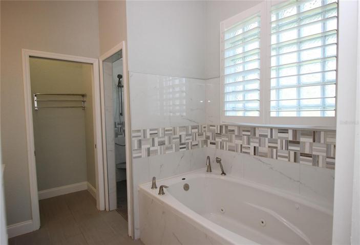 Primary Bath with jetted soaking tub