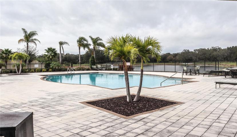 007 Community Pool