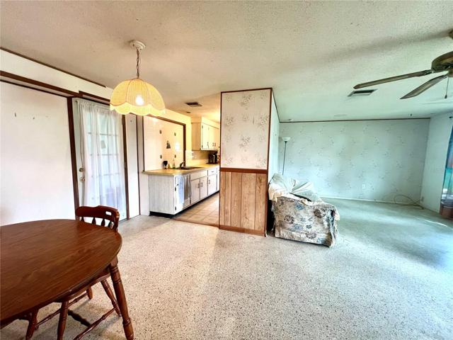 Dining room - door goes out to unfinished 3rd bedroom