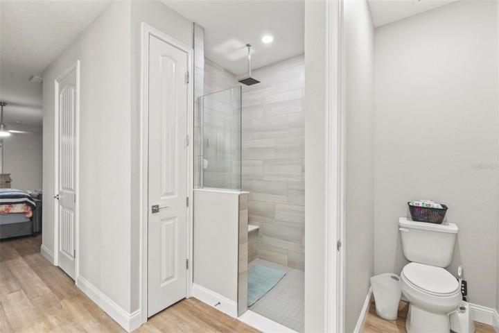 Primary Bathroom - 4 Fixture