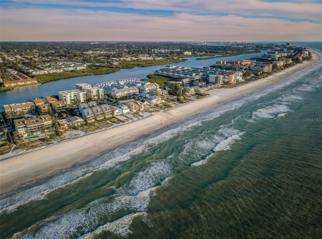 .. Indian Shores Looking South... AKA ' THE NARROWS '...