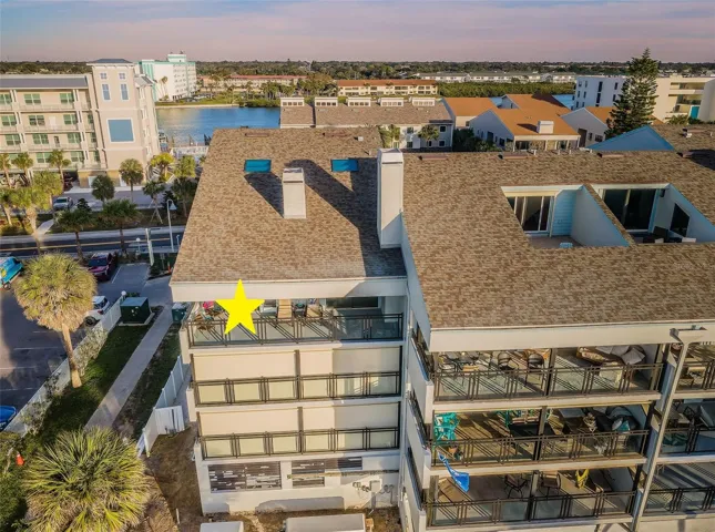.. Top Floor North Corner Affords Long Range Gulf views.. 5 Bedroom - 3 Bath - 2550 SQ Feet .