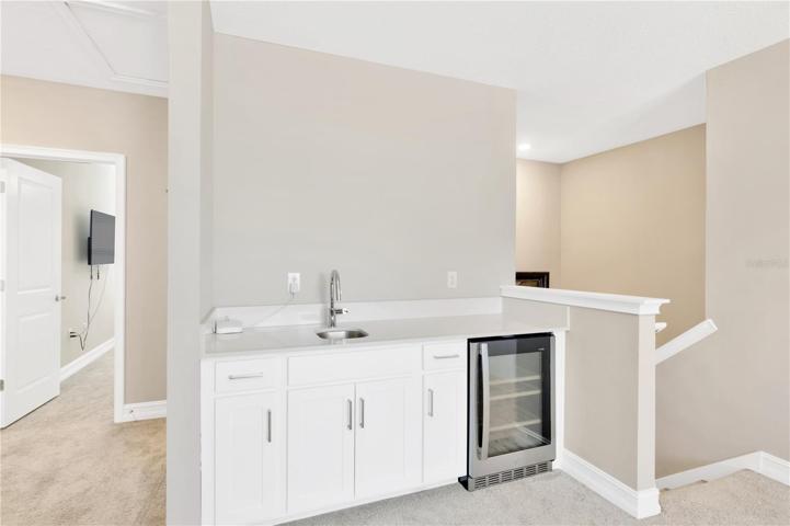 Upstairs wet bar in loft
