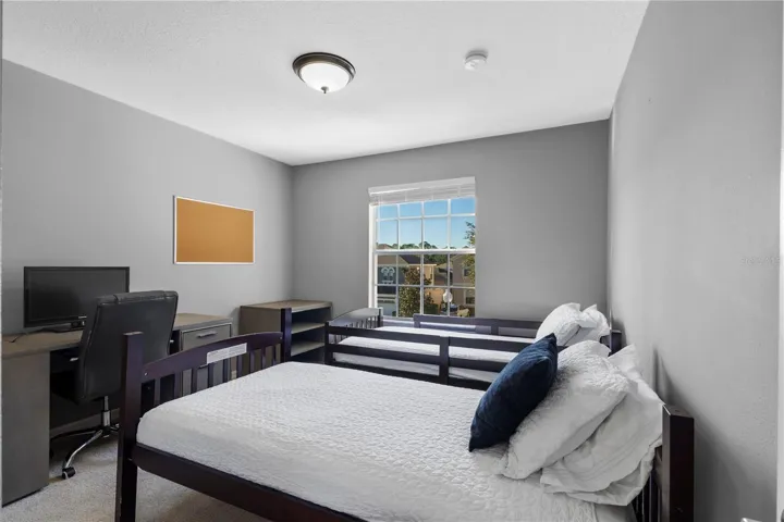 Bedroom/Office - Second floor