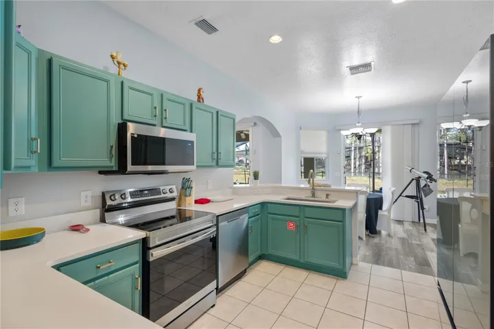 Kitchen - Fully Remodeled Cabinetry, Countertops with all brand new appliances.