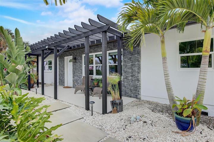 Front porch Sitting area.