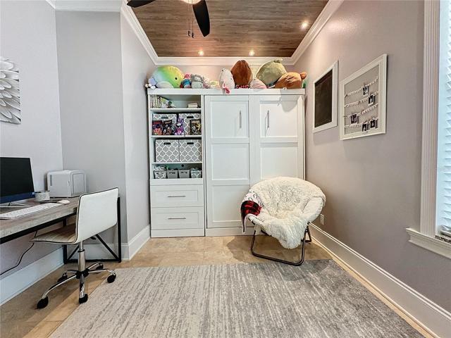 Guest bedroom 2