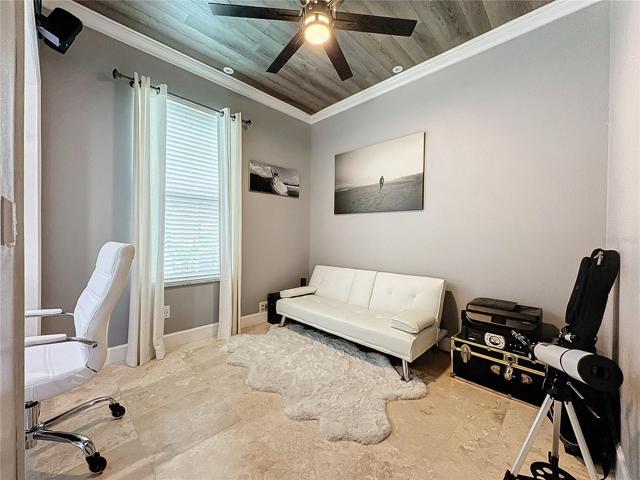 Guest bedroom 3