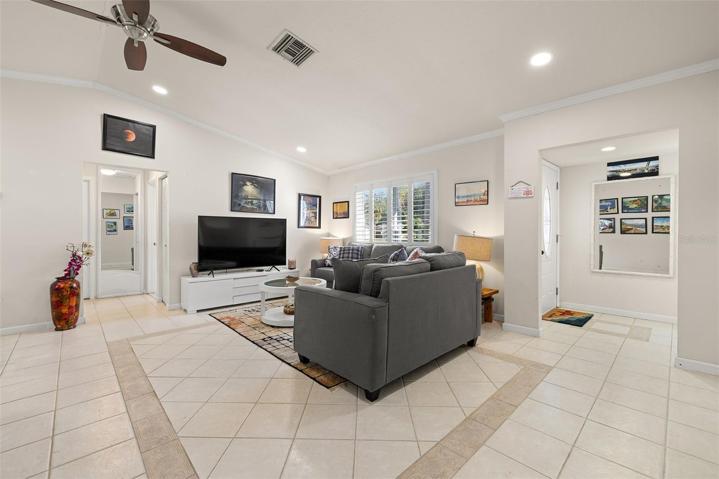 Tile and crown molding throughout the main living areas