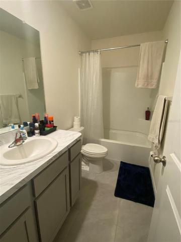 Upstairs Guest Bath