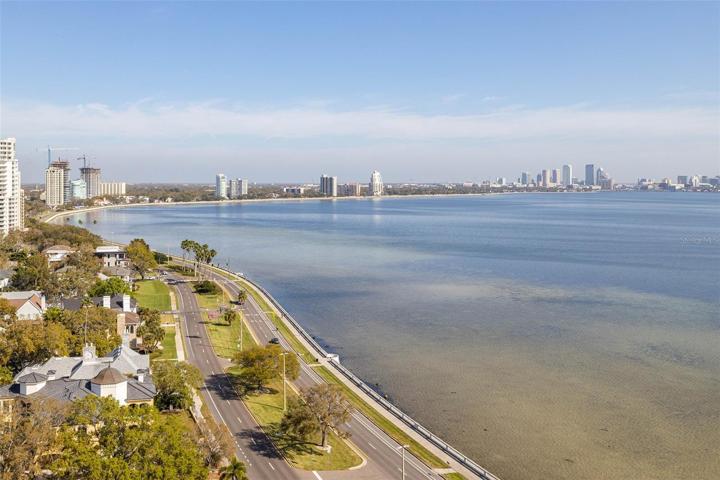 Bayshore Boulevard