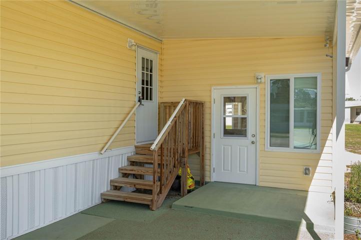 Side door & Florida room entrance